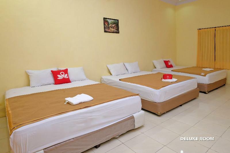 Zen Rooms B Walk Batu Маланг Екстер'єр фото